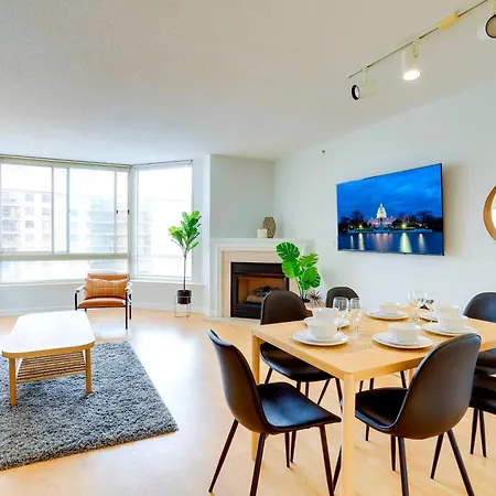Charming Apartment With Top Amenities